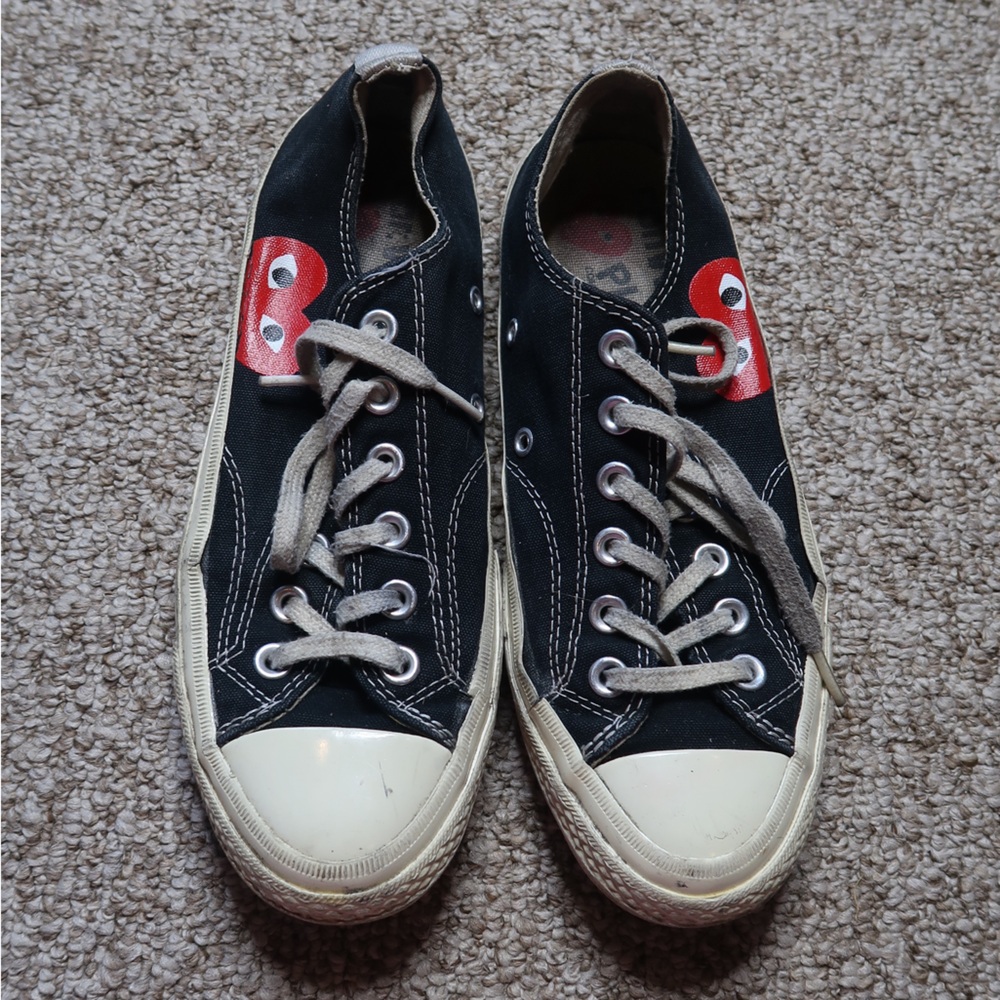 Play heart cdg converse low top